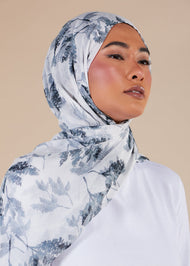 Navy Aquarelle Botanics Print Hijab