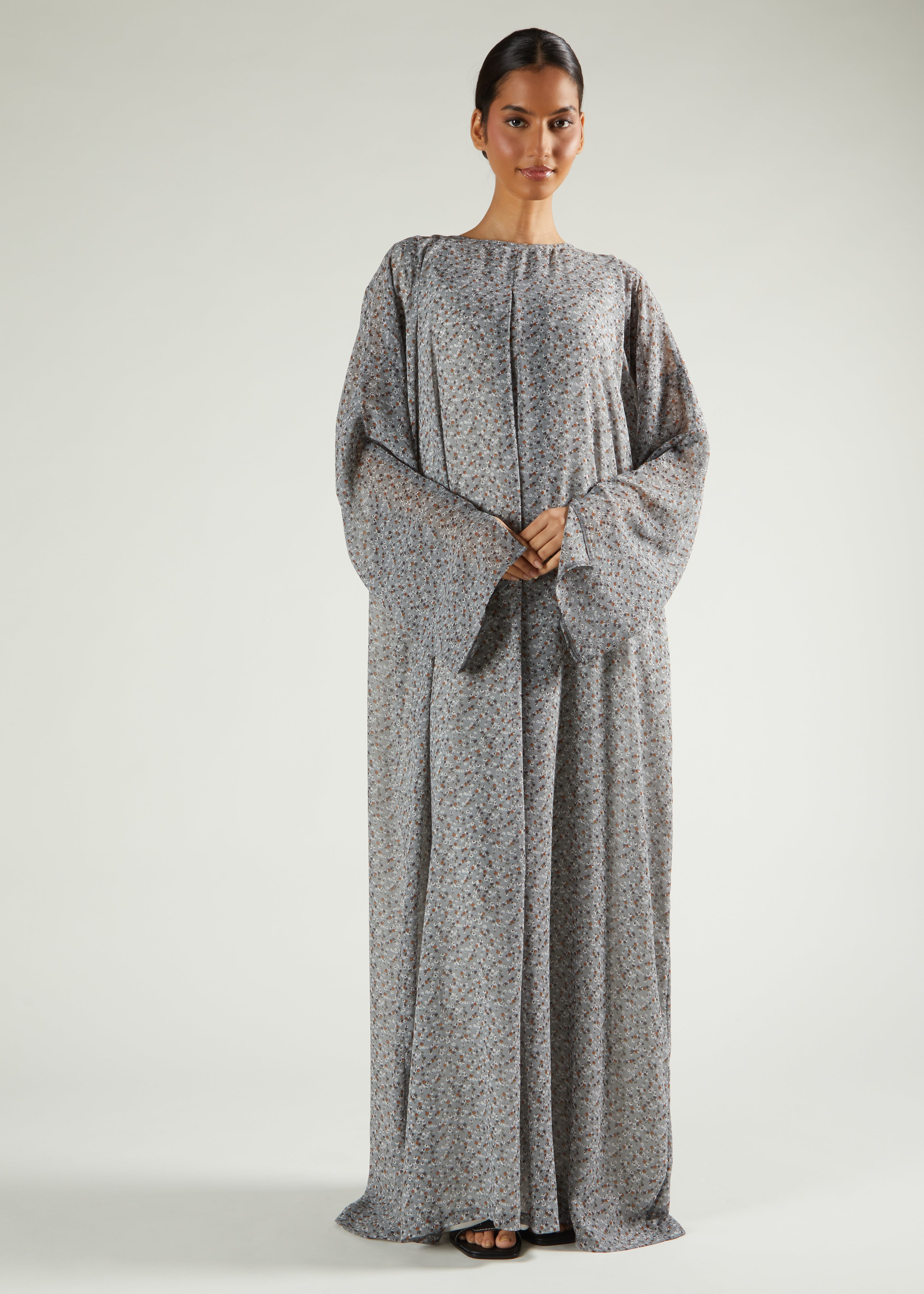 Grey Floral Prayer Abaya & Hijab | Modest Prayer Outfits | Aab Modest Wear Grey Floral Prayer Abaya & Hijab | Modest Prayer Outfits | Aab Modest Wear