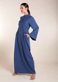 The Denim Side Pleat Maxi features carefully constructed pleats at the waist for a flattering fit. Made from cotton chambray, this maxi offers both comfort and breathability, making it perfect for the summer season. Its denim look allows for versatile styling options, making it suitable for both formal and casual occasions. In a stunning blue shade.