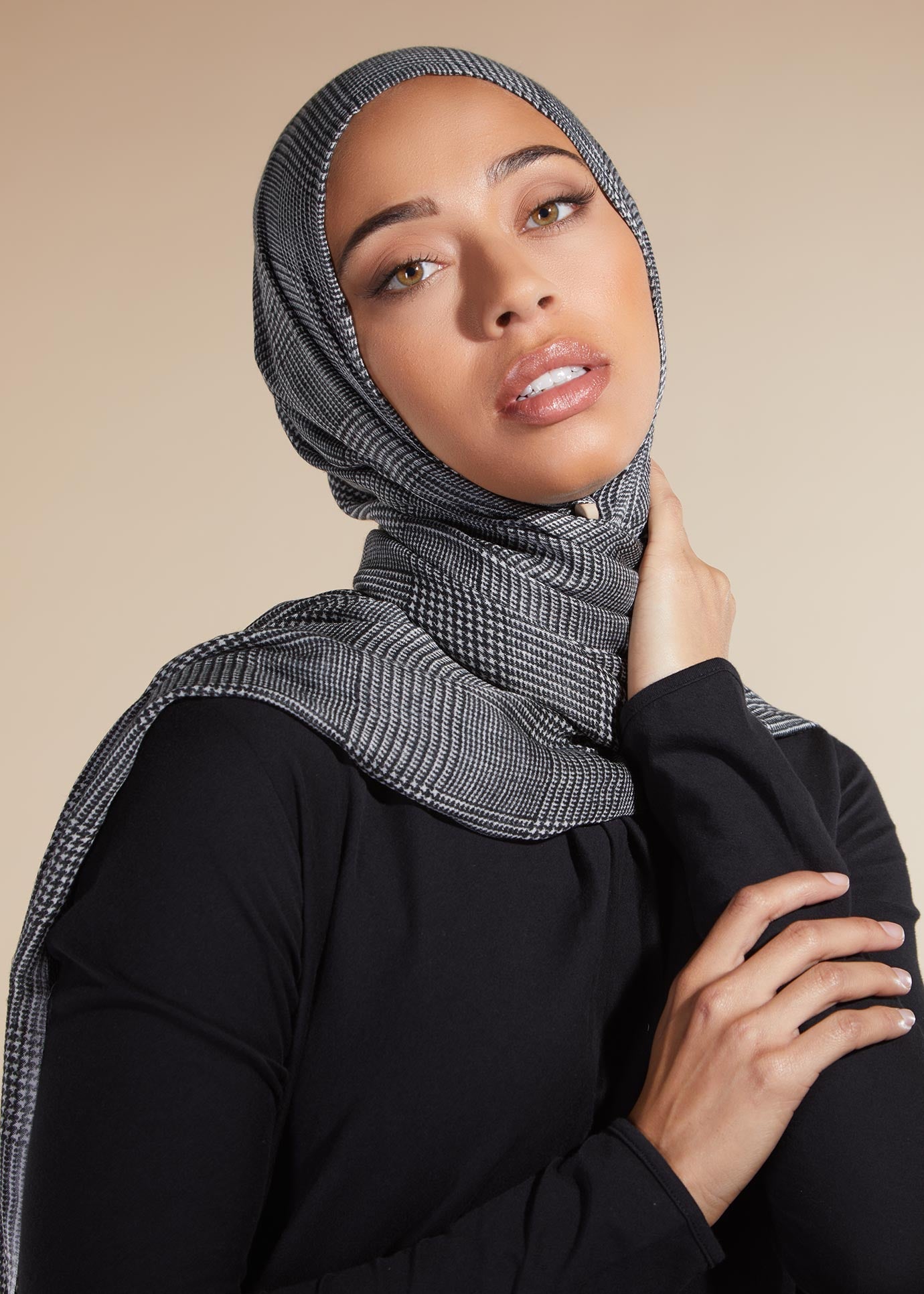 Mulberry Abaya Black | Modest Abayas Mulberry Abaya Black | Modest Abayas